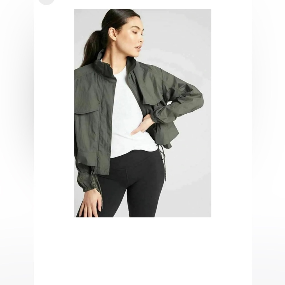 Athleta Canopy Parachute Jacket Mountain Olive Size Medium Women’s